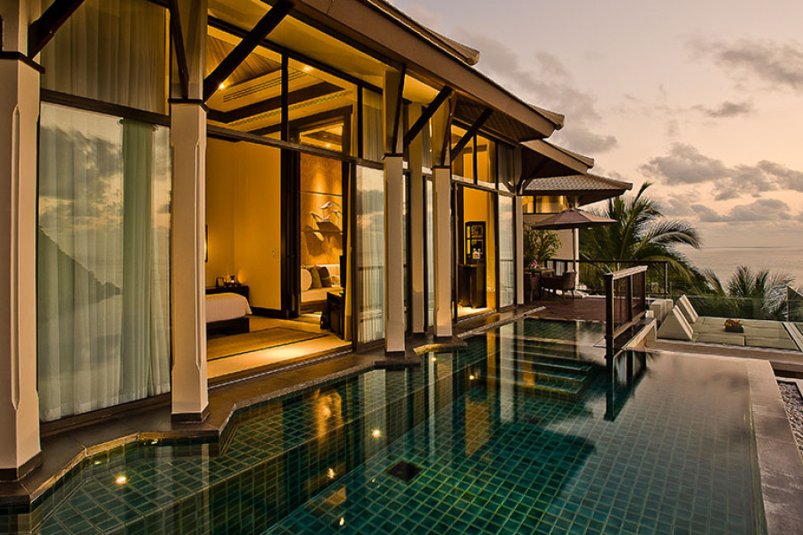 Presidential Pool Villa