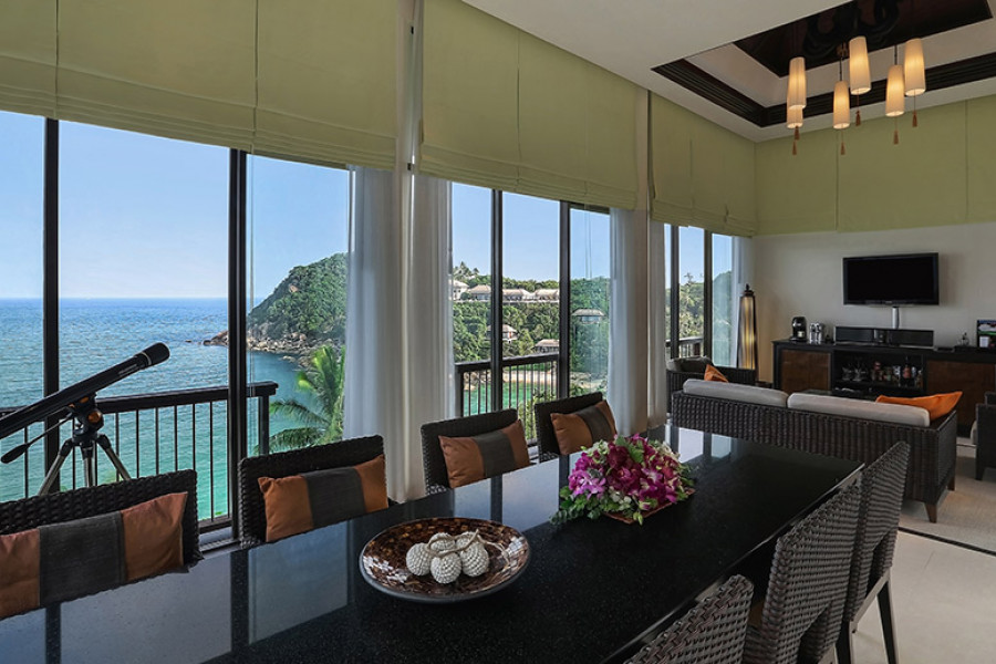 Presidential Pool Villa