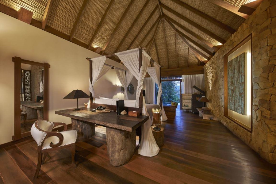 One Bed Jungle Villas